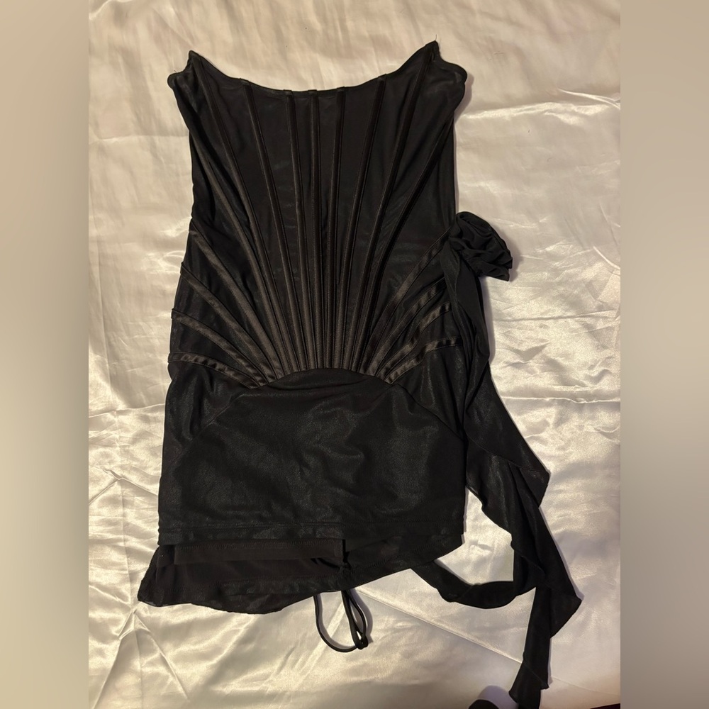 Elegant Black Mini Dress
